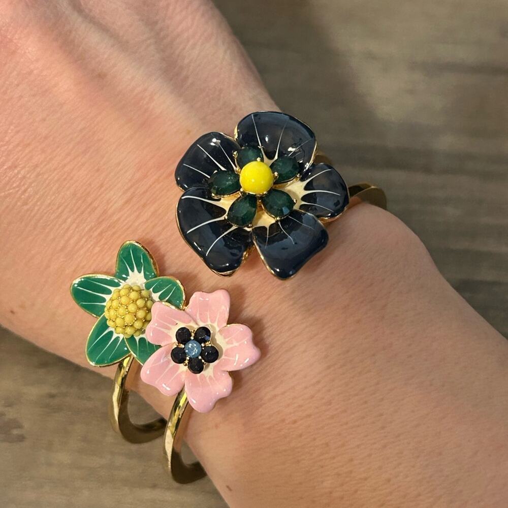 Talbots Enamel Flowers jeweled Hinged Bangle Cuff Bracelet #163. Large - Picture 8 of 9